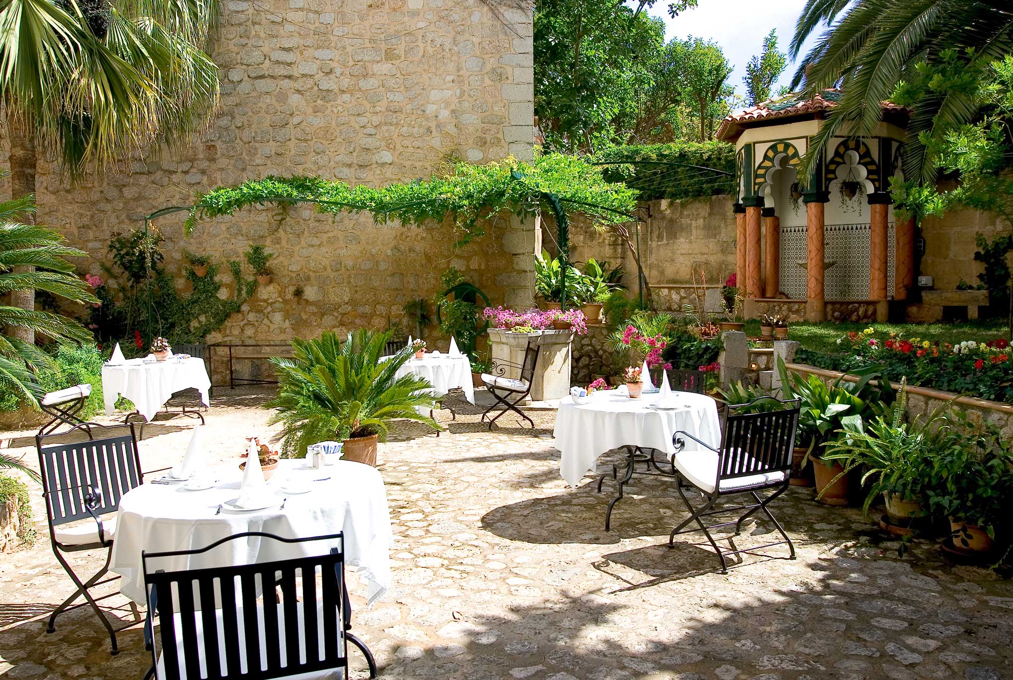 Vistas del jardín de s'Ardeviu en Sóller